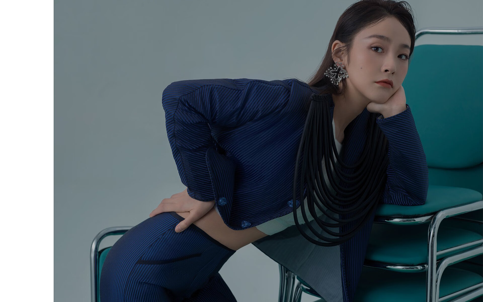 爱游戏APP-五大联赛的薪资结构对球员流动性的影响，五大联赛最高年薪