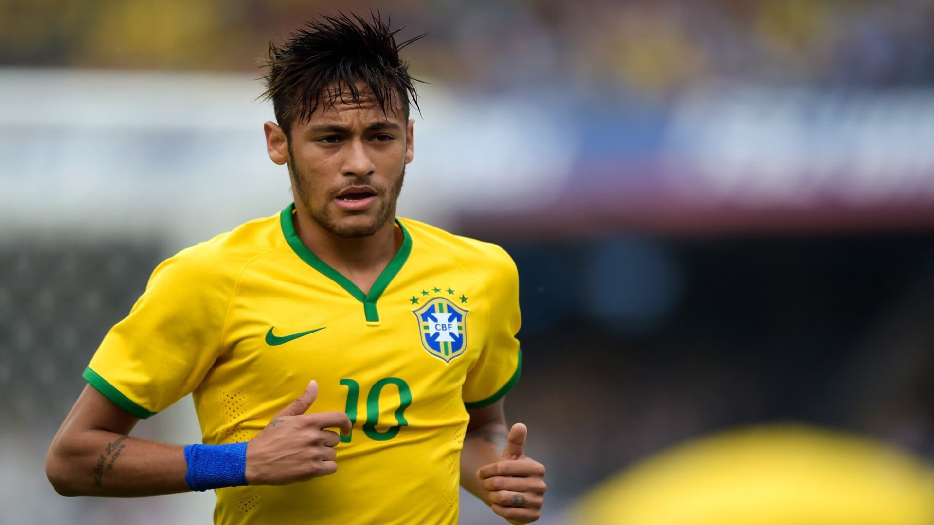 爱游戏中国-_未来运动装：智能纺织科技引领潮流_，未来的智能服装